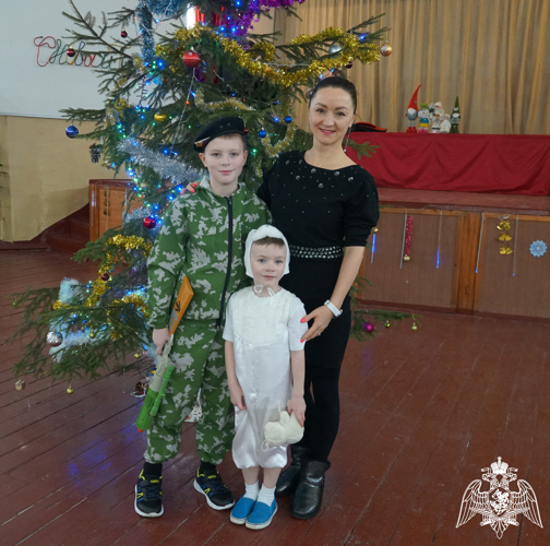 В региональном управлении Росгвардии состоялась новогодняя елка для детей сотрудников и военнослужащих ведомства