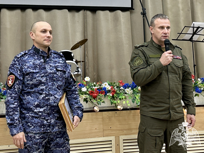 Руководство территориального управления Росгвардии поздравило Кадетский корпус имени Александра Невского с Днем образования