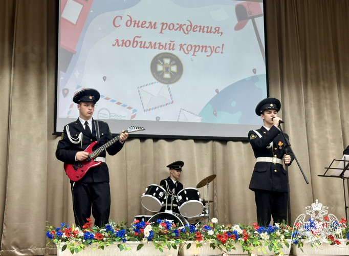 Руководство территориального управления Росгвардии поздравило Кадетский корпус имени Александра Невского с Днем образования