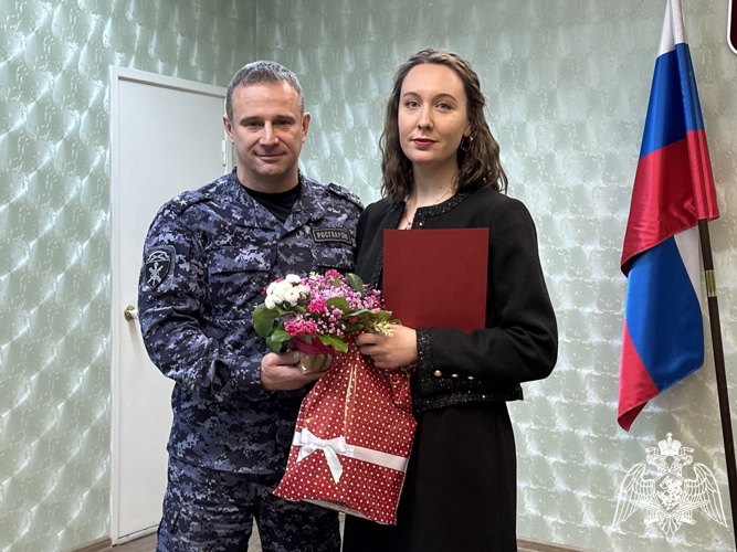 Начальник регионального управления Росгвардии поздравил пресс-службу ведомства с профессиональным праздником