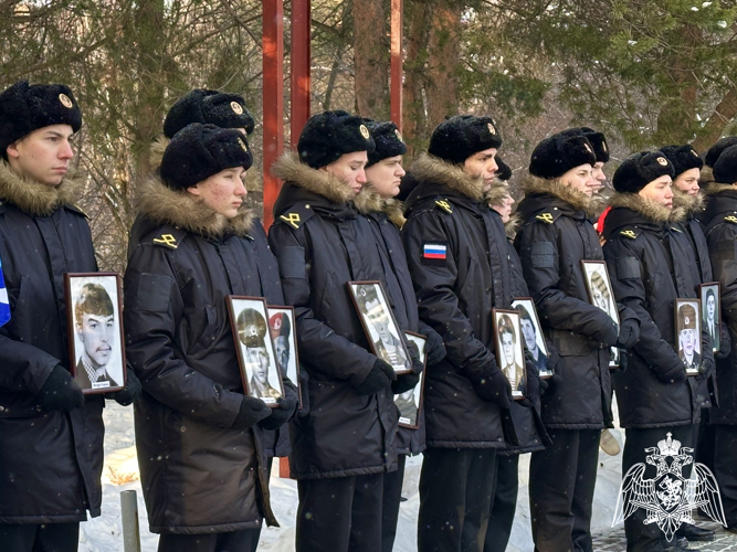 Начальник управления Росгвардии по Республике Карелия почтил память павших воинов-афганцев