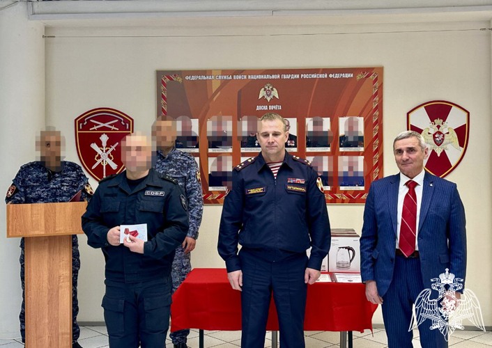 В региональном управлении Росгвардии состоялась торжественная церемония награждения отличившихся сотрудников