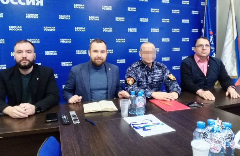 Офицер Росгвардии присоединился к рабочему совещанию по вопросам организации «Диктанта Победы»