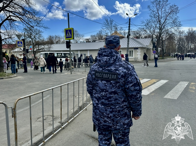 В Карелии сотрудники Росгвардии обеспечили безопасность празднования 80-летия Великой Победы