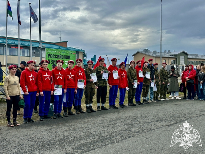 Бойцы спецназа Росгвардии проверили карельскую молодежь на прочность (видео)