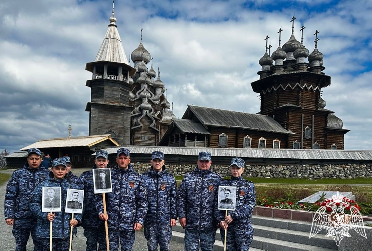 В День Победы сотрудники Росгвардии приняли участие в торжественных мероприятиях на острове Кижи