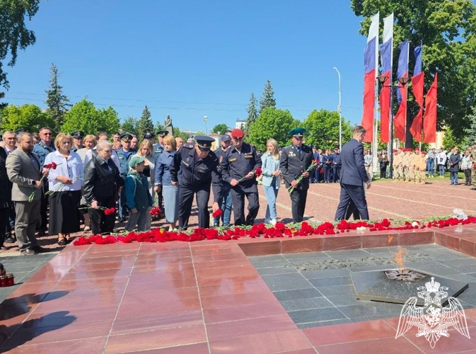 В Карелии руководство Росгвардии приняло участие в акции «Свеча памяти»