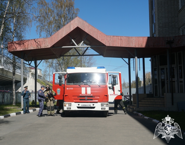 В Карелии состоялись совместные учения сотрудников Росгвардии и МЧС