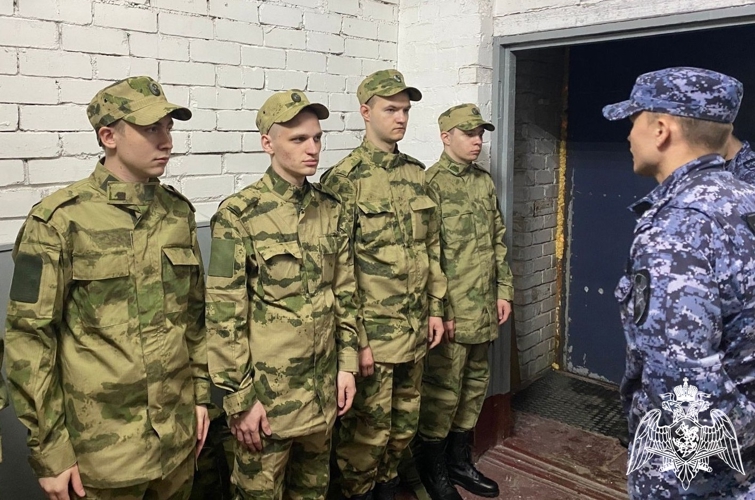 Призывники из Карелии отправились служить в войсковые части Росгвардии