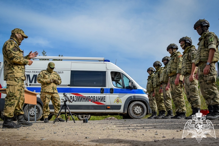 В Северо-Западном округе Росгвардии стартовал летний период подготовки (видео)