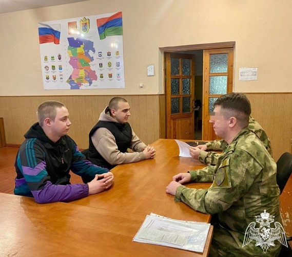 Воинские части Северо-западного округа Росгвардии пополнят карельские призывники
