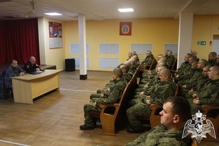 В районах Карелии состоялись Ярмарки вакансий с участием представителей Росгвардии