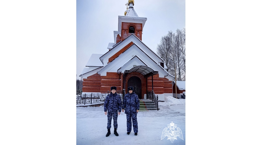 В районах Карелии сотрудники Росгвардии обеспечили безопасность празднования Крещения Господня
