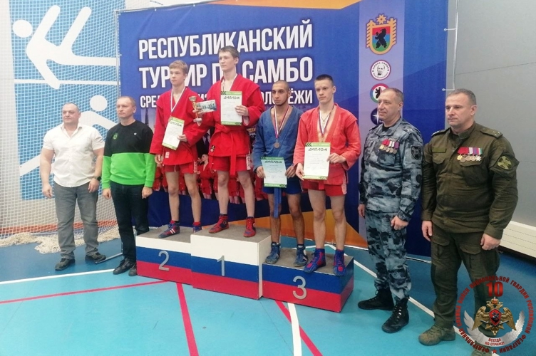 Руководство территориального управления Росгвардии приняло участие в открытии республиканского турнира по самбо