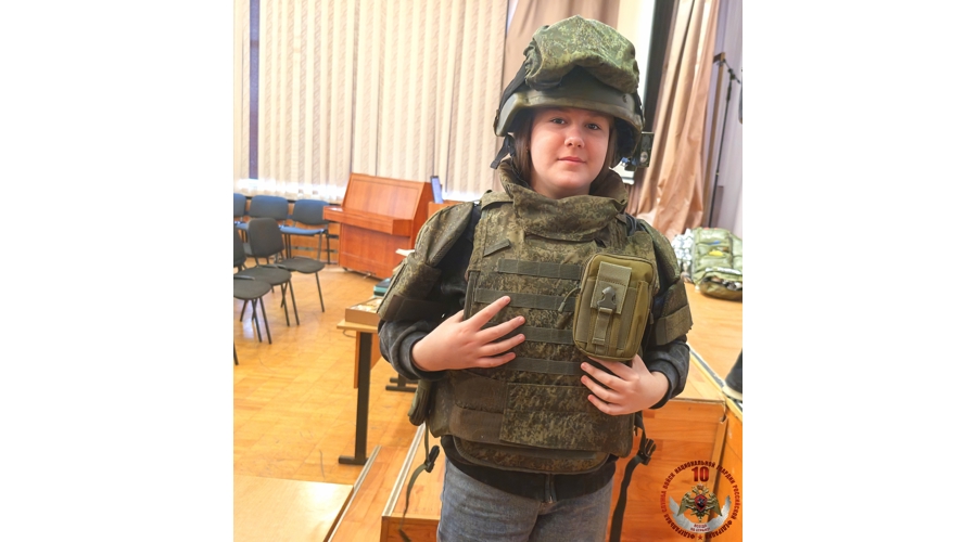 Карельские школьники знакомятся с историей становления и развития войск национальной гвардии России  