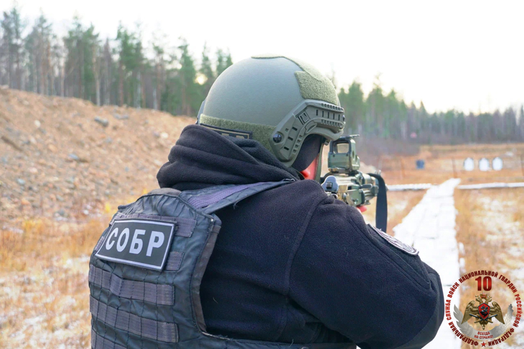 В Карелии спецназ СОБР «Карху» Росгвардии отмечает 33-ю годовщину формирования