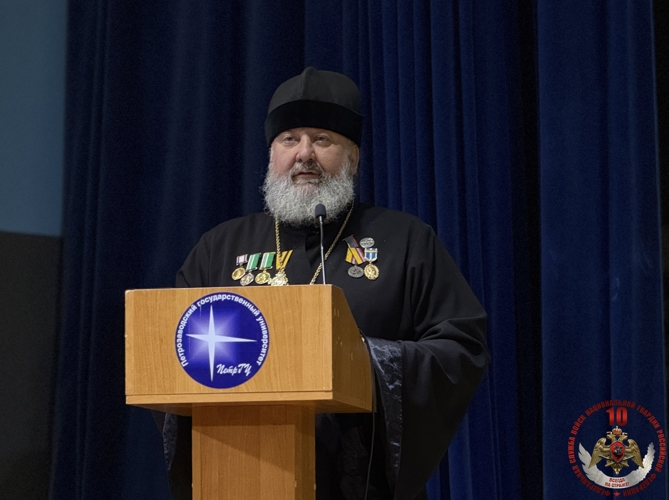 «В единстве народов России — сила нашей Родины!» - офицер Росгвардии стал гостем круглого стола