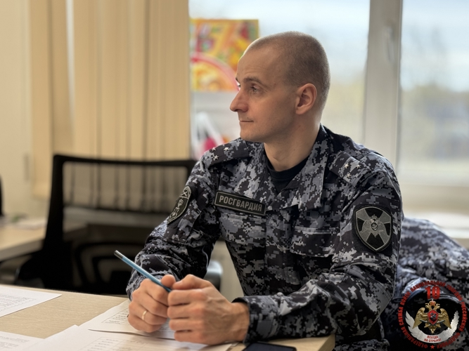 Представители Росгвардии оценили навыки юных патриотов на военно-патриотической игре «Зарница 2.0»