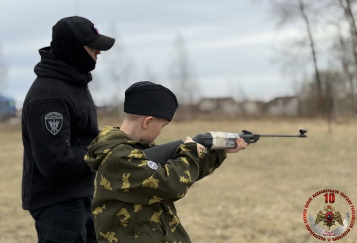 Представители Росгвардии оценили навыки юных патриотов на военно-патриотической игре «Зарница 2.0»
