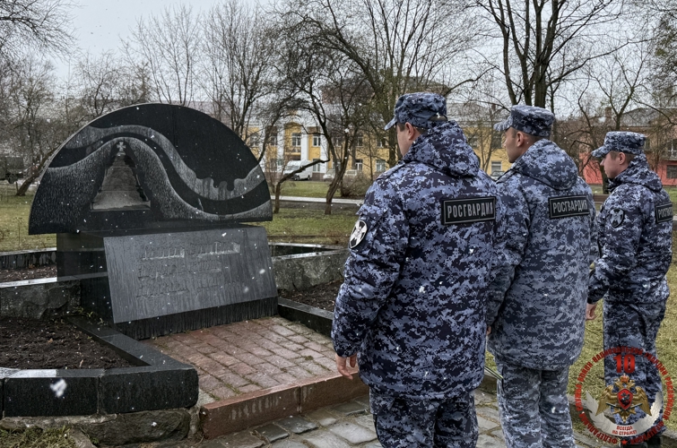 В столице Карелии личный состав Росгвардии почтил память жертв Чернобыльской катастрофы