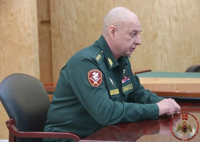  В Петрозаводске состоялась рабочая встреча командующего Северо-Западным округом Росгвардии и Главы Карелии