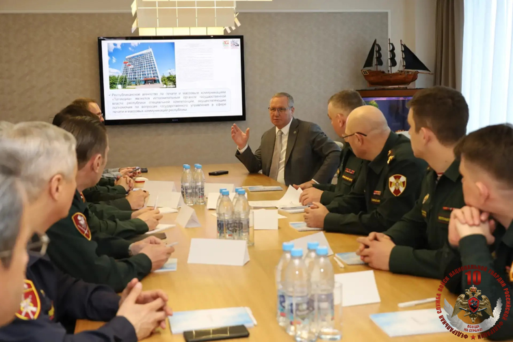  Учебно-методический сбор с руководителями пресс-служб округов войск национальной гвардии прошел в Казани