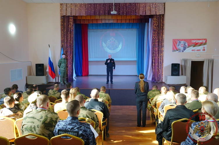 В Великом Новгороде завершился чемпионат по стрельбе из боевого ручного стрелкового оружия Северо-Западного округа Росгвардии (видео)